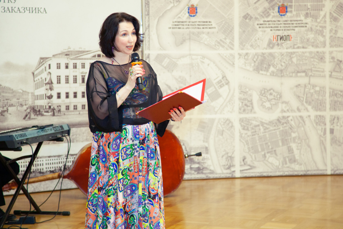 На Литейном открылась выставка "Архитектура Петербурга. Связь времен"